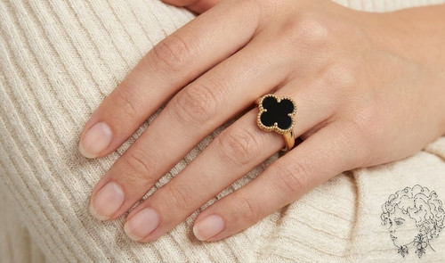 انگشتر ونکلیف طلایی